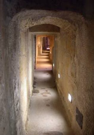 4. Nevería y pasadizos